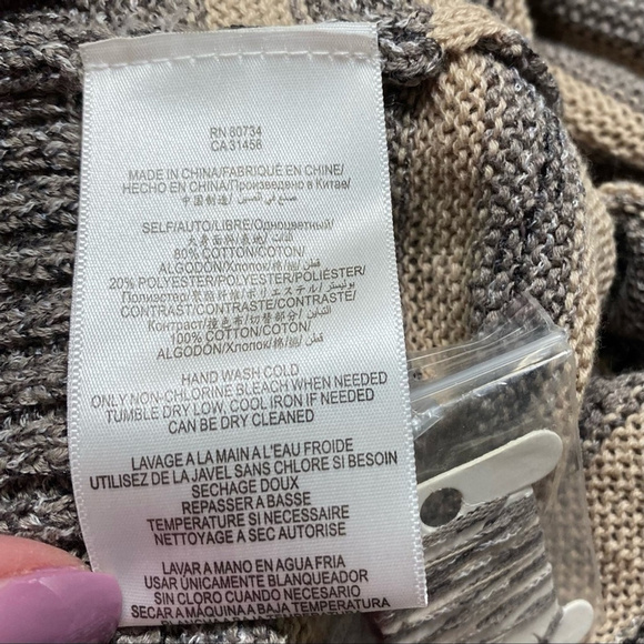 Bcbgeneration sleeveless sweater striped NWT size xs tan gray taupe - Picture 7 of 8